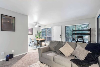 Walk to AT&T Stadium | Modern 1BR Game Day Stay