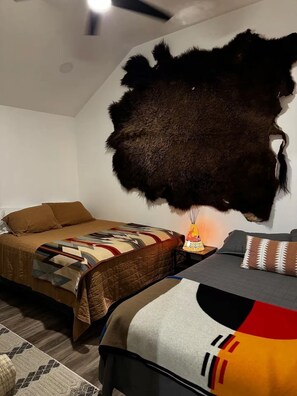 1 slaapkamer, een strijkplank/strijkijzer, wifi, beddengoed