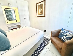 1 غرفة نوم ومكواة/لوح كي وواي فاي وملاءات أسرّة