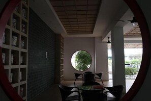 تناول الطعام