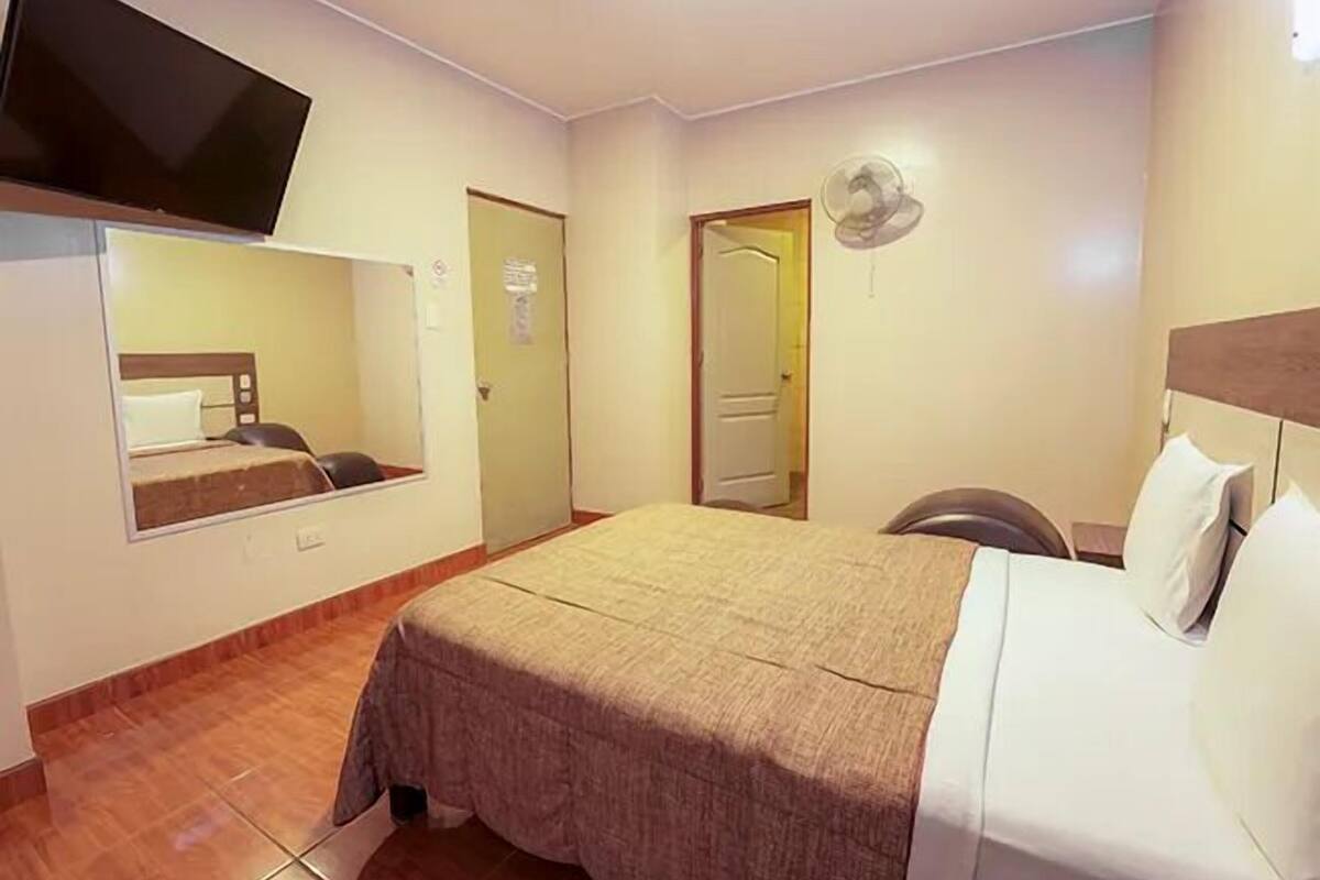 Comfort Single Room | WiFi (free)