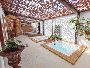 Couples treatment rooms, sauna, hot tub, hot stone massages, massages - Casa Boutique El Carmel (Villa de Leyva)