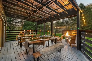 Outdoor dining - Near Ithaca! Hot Tub! Karaoke Room! Sleeps 12! Dogs ok! (Newfield)