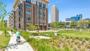 Exterior - Suite Nation Downtown Fort Worth (Fort Worth)