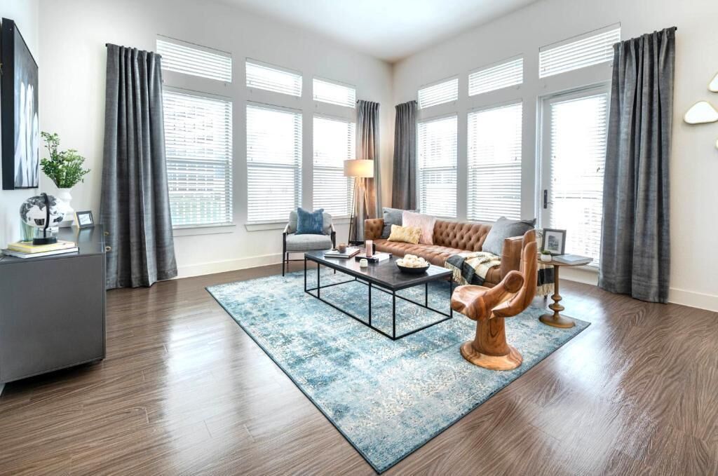 Family Apartment, Balcony, City View | Living area