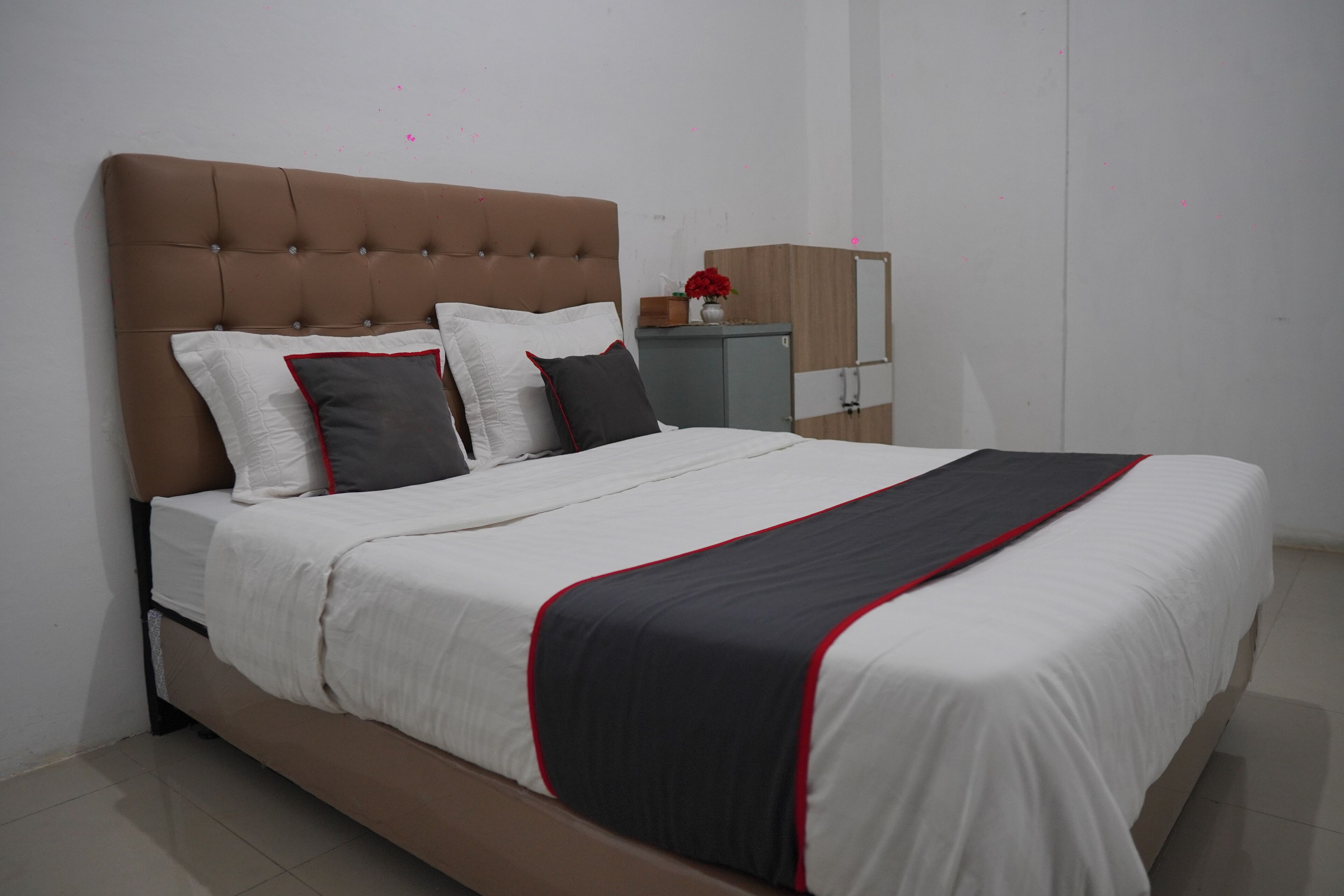 Ropa de cama de alta calidad, wifi gratis y ropa de cama 