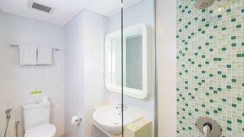 Kahden hengen standard-huone | Kylpyhuone | Suihku