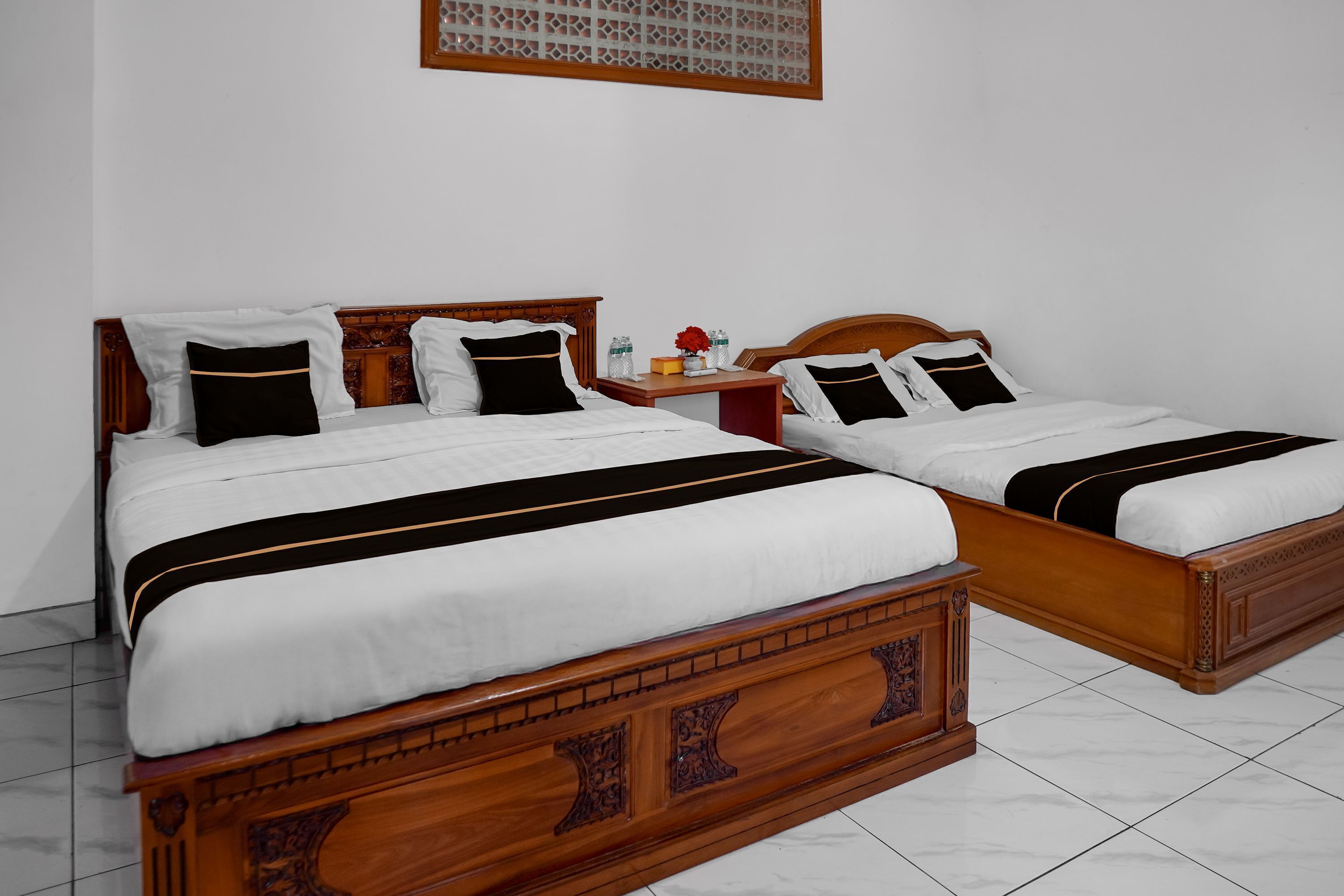 Ropa de cama de alta calidad, wifi gratis y ropa de cama 