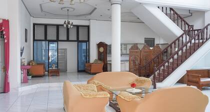 Collection O near Universitas Negeri Padang formerly Hotel Amra