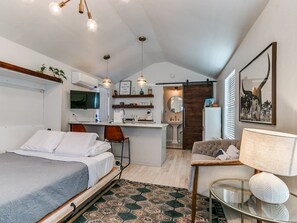 1 bedroom, iron/ironing board, WiFi, bed sheets - Historical Tiny Home with Patio (Oklahoma City)