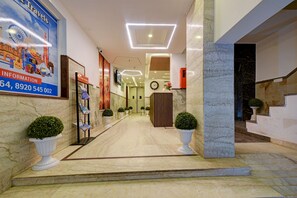 Reception - Hotel Rosewood Near Delhi Airport (New Delhi)