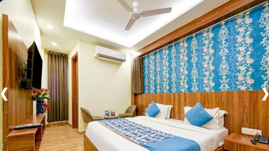 Hotel Rosewood Near Delhi Airport