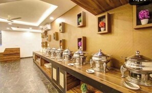 Restaurant - Hotel Rosewood Near Delhi Airport (New Delhi)