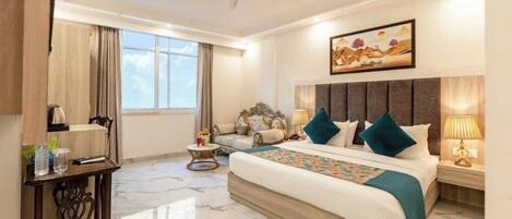 Egyptian cotton sheets, premium bedding, memory-foam beds, desk