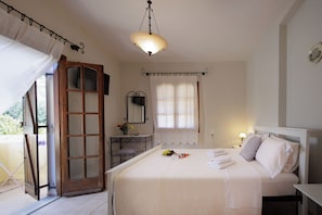 Double Room, Balcony, Mountain View | Soundproofing, free WiFi - Lithos By The Sea (East Mani)