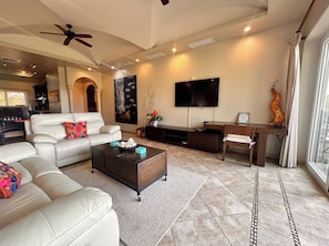 TV - Diria Matapalo Ocean View Condo Steps to Beach (Tamarindo)