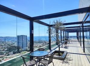 Outdoor dining - Apartment view at the sea - Vista Placeres (Viña del Mar)