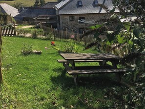 Utendørsservering
