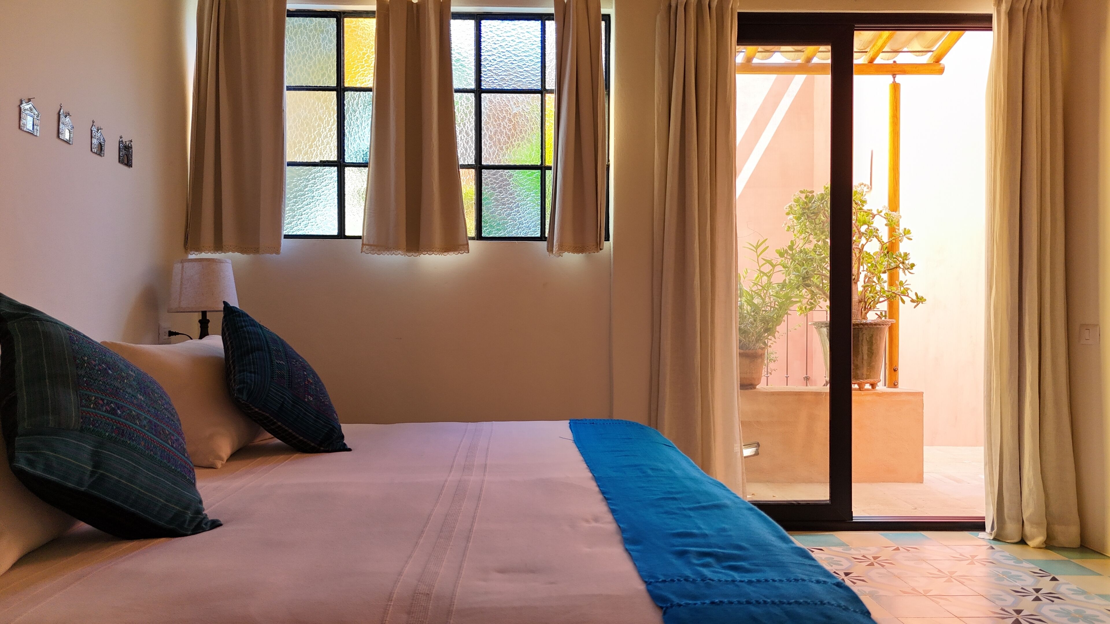 Double Room | In-room safe, free WiFi