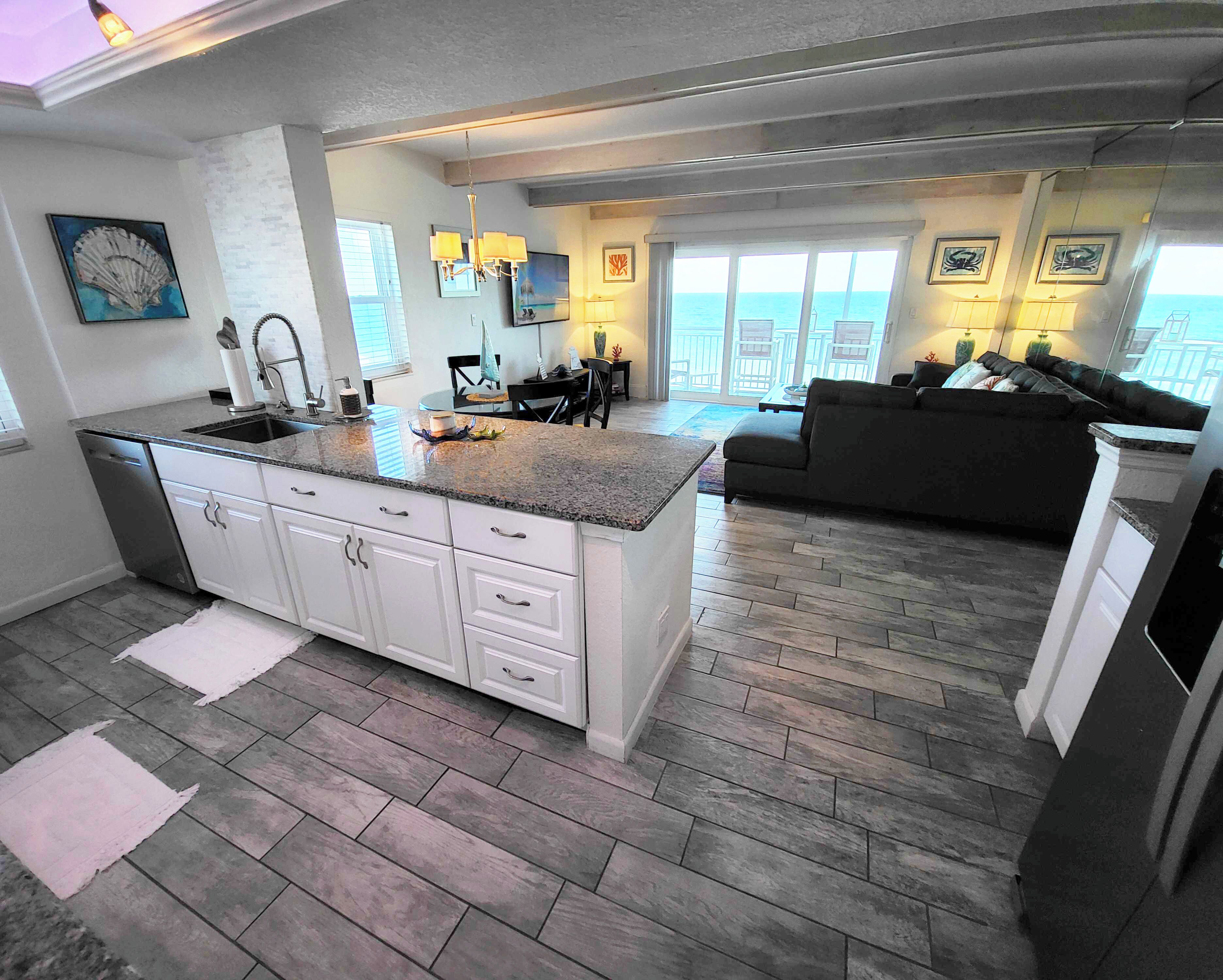 Smart-tv, videospil, bordfodbold, bordtennisbord