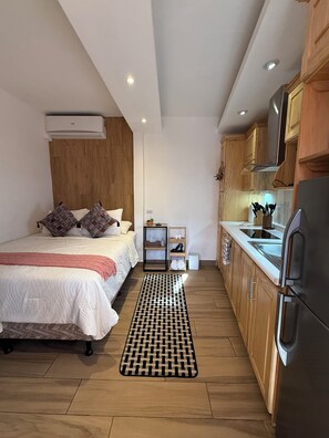 1 quarto, ferros/tábuas de passar roupa, Wi-Fi, roupa de cama