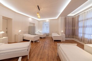 Dormitório compartilhado conforto, em dormitório misto, para não fumantes, vista para a cidade | Wi-Fi de cortesia