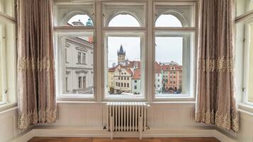 Comfort Shared Dormitory, Mixed Dorm, Non Smoking, City View | Free WiFi