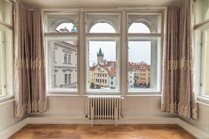 Dormitorio compartido Confort, dormitorio mixto, para no fumadores, vista a la ciudad | Wifi gratis 
