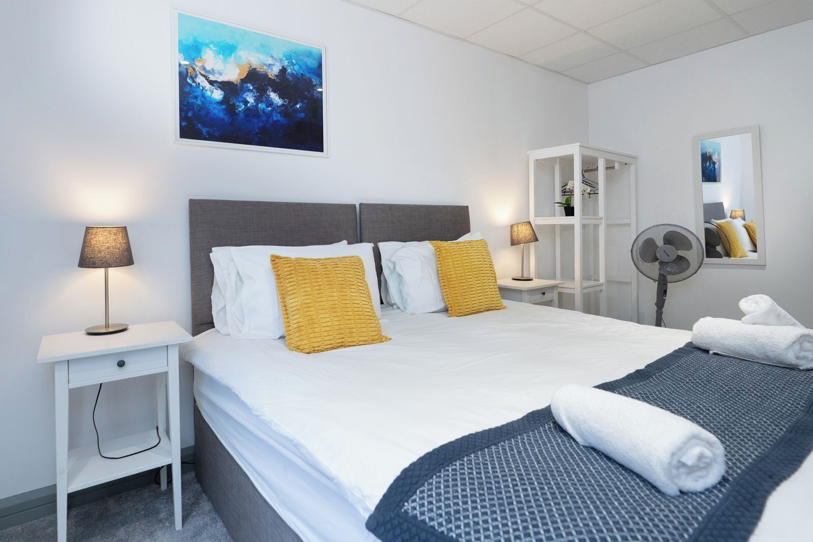 2 Schlafzimmer, Bügeleisen/Bügelbrett, kostenloses WLAN, Bettwäsche
