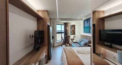Max Carneiros Suites by CTA