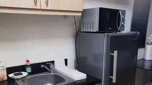 Private kitchen - AVANT AT THE FORT STUDIO (Taguig)