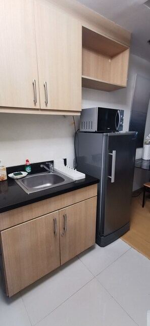 Private kitchen - AVANT AT THE FORT STUDIO (Taguig)