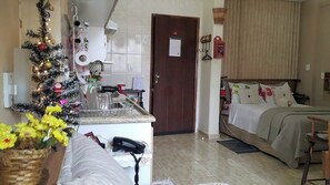 1 camera, Wi-Fi, lenzuola