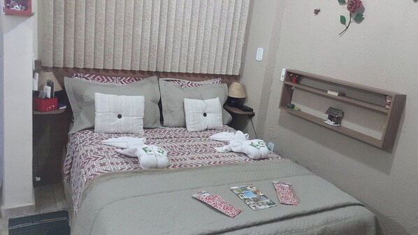 1 habitación, wifi y ropa de cama