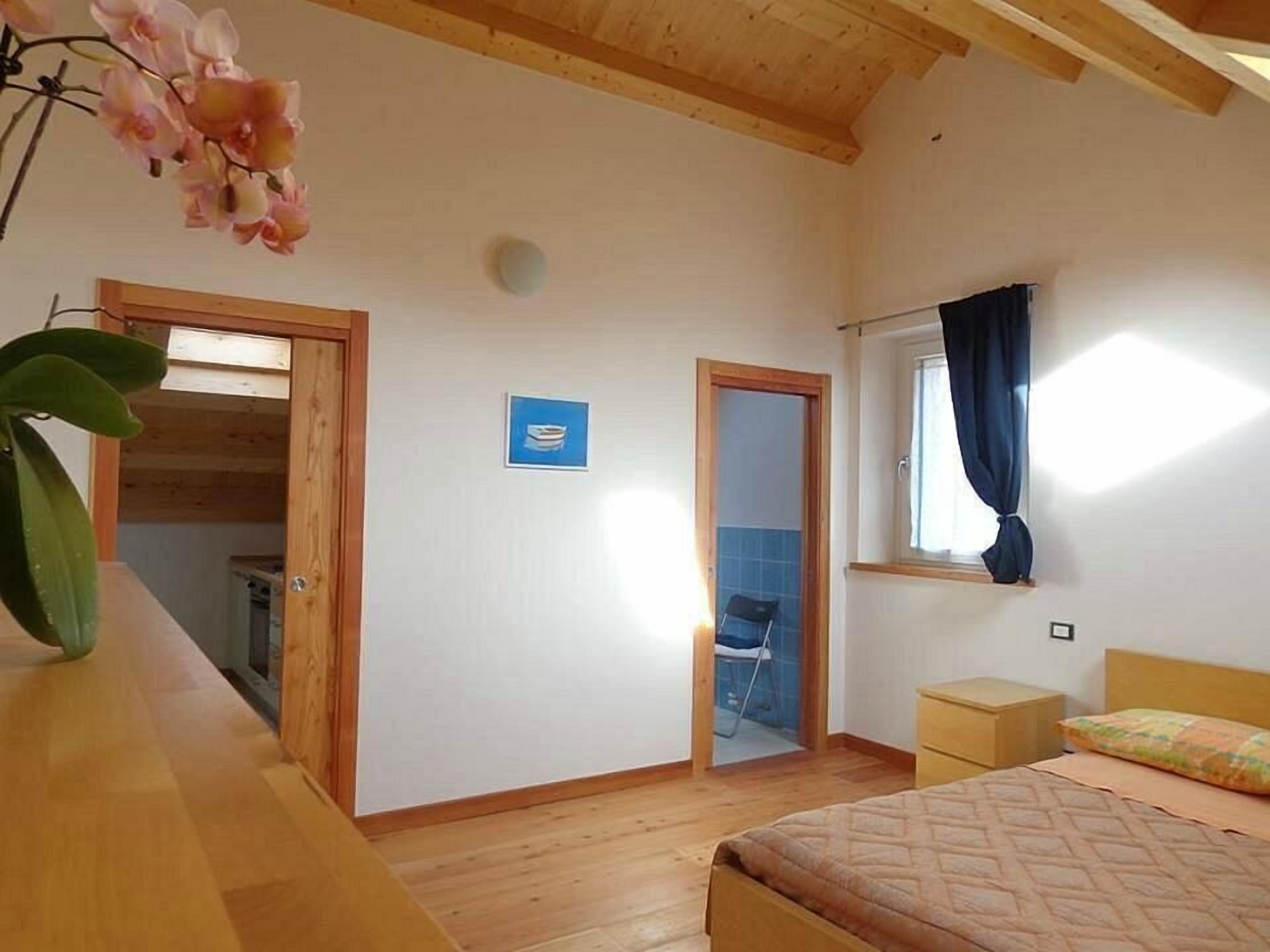 Deluxe Apartment, Mountain View | Free WiFi