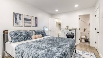 1 bedroom, iron/ironing board, travel crib, WiFi