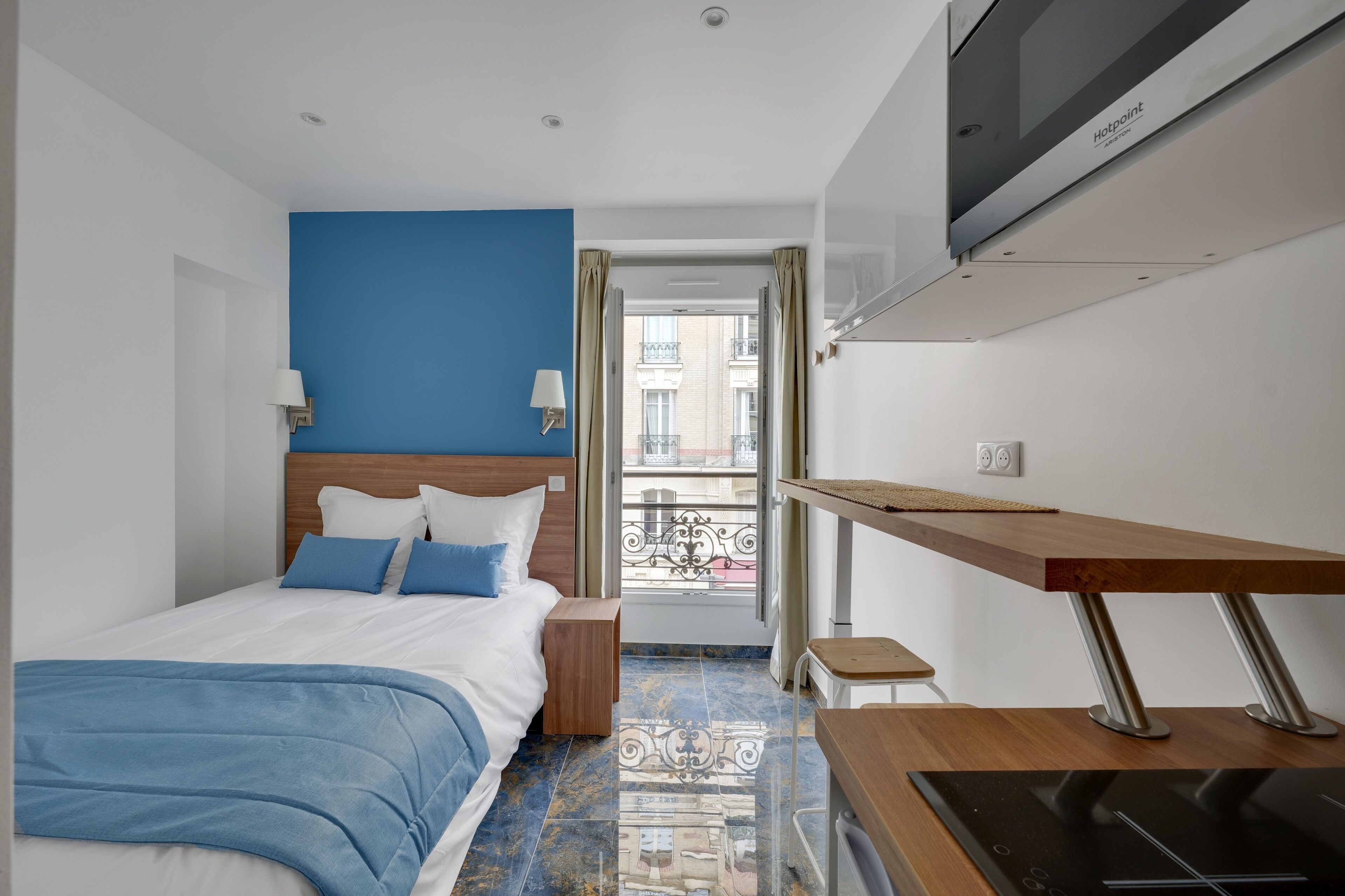1 chambre, fer et planche à repasser, Wi-Fi gratuit, draps fournis