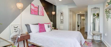 1 chambre, bureau, fer et planche à repasser, Wi-Fi