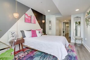 1 bedroom, iron/ironing board, WiFi, bed sheets