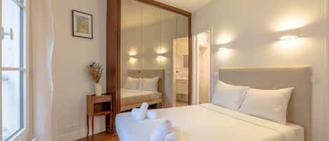 1 habitación, tabla de planchar con plancha y acceso a internet