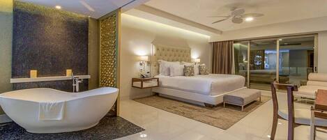 Bügeleisen/Bügelbrett, WLAN, Bettwäsche