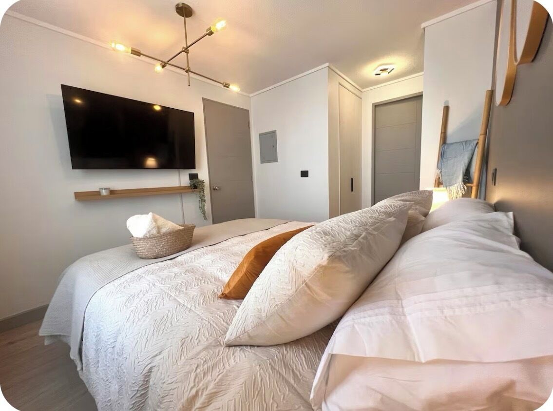 1 habitación, tabla de planchar con plancha, wifi y ropa de cama 