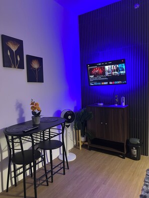 Interior - Charming Studio Retreat in Lapu-Lapu City (Lapu-Lapu)