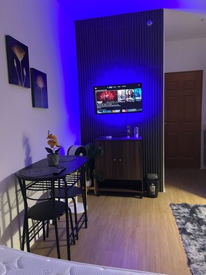 Interior - Charming Studio Retreat in Lapu-Lapu City (Lapu-Lapu)