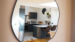 Unclassified image, 5 of 23, button - Cosy retreat in Devon, The Old Chapel (Feniton)