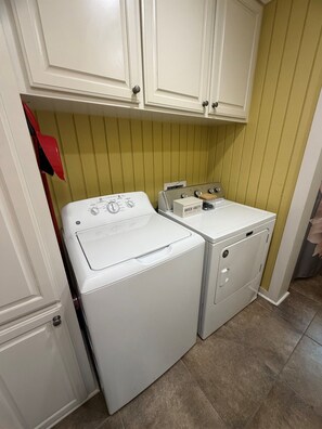 Imagen sin descripción, 2 de 18, botón