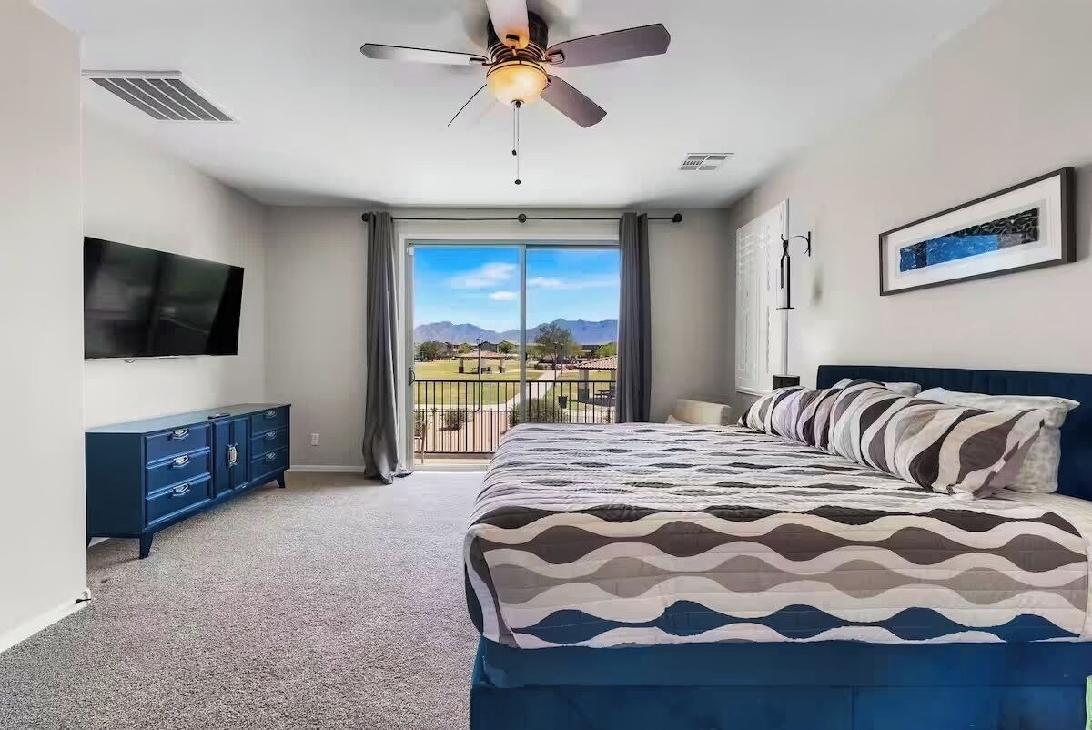 4 多间卧室、免费 WiFi、床单