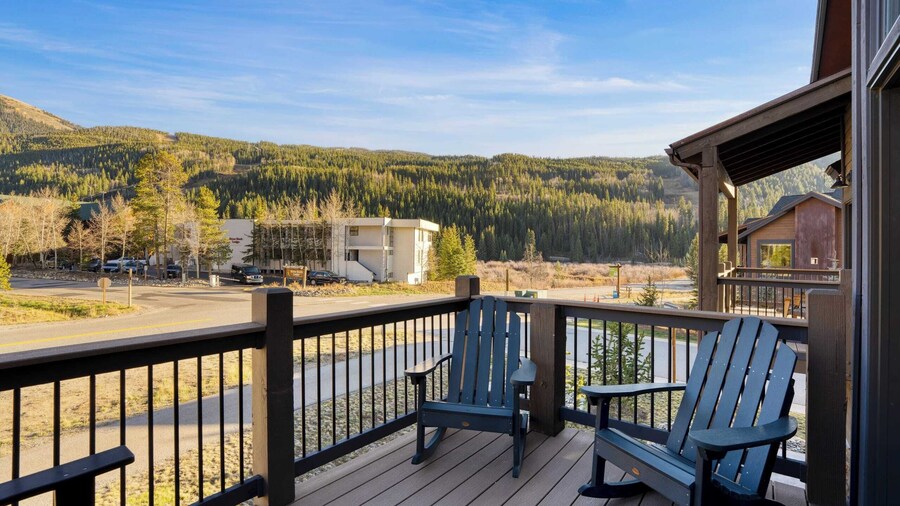 Fireplace, Game Room & Mountain Views Near Golf & Dining Keystone River Run by Avantstay