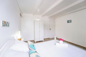 Familienhaus, Poolblick