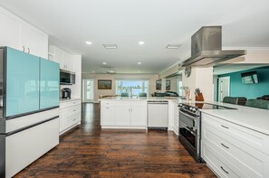 Fridge, microwave, oven, stovetop - Tropical Island beach Home with pool (Indian Rocks Beach)